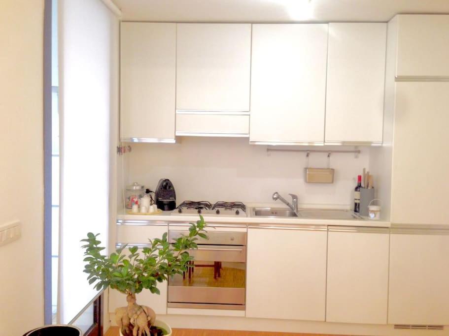 New Cosy Apartment Near To Petruzzelli Theatre Bari Kültér fotó
