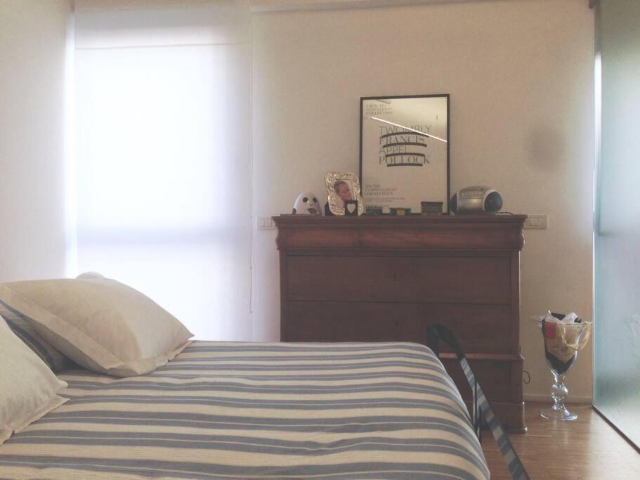 New Cosy Apartment Near To Petruzzelli Theatre Bari Kültér fotó